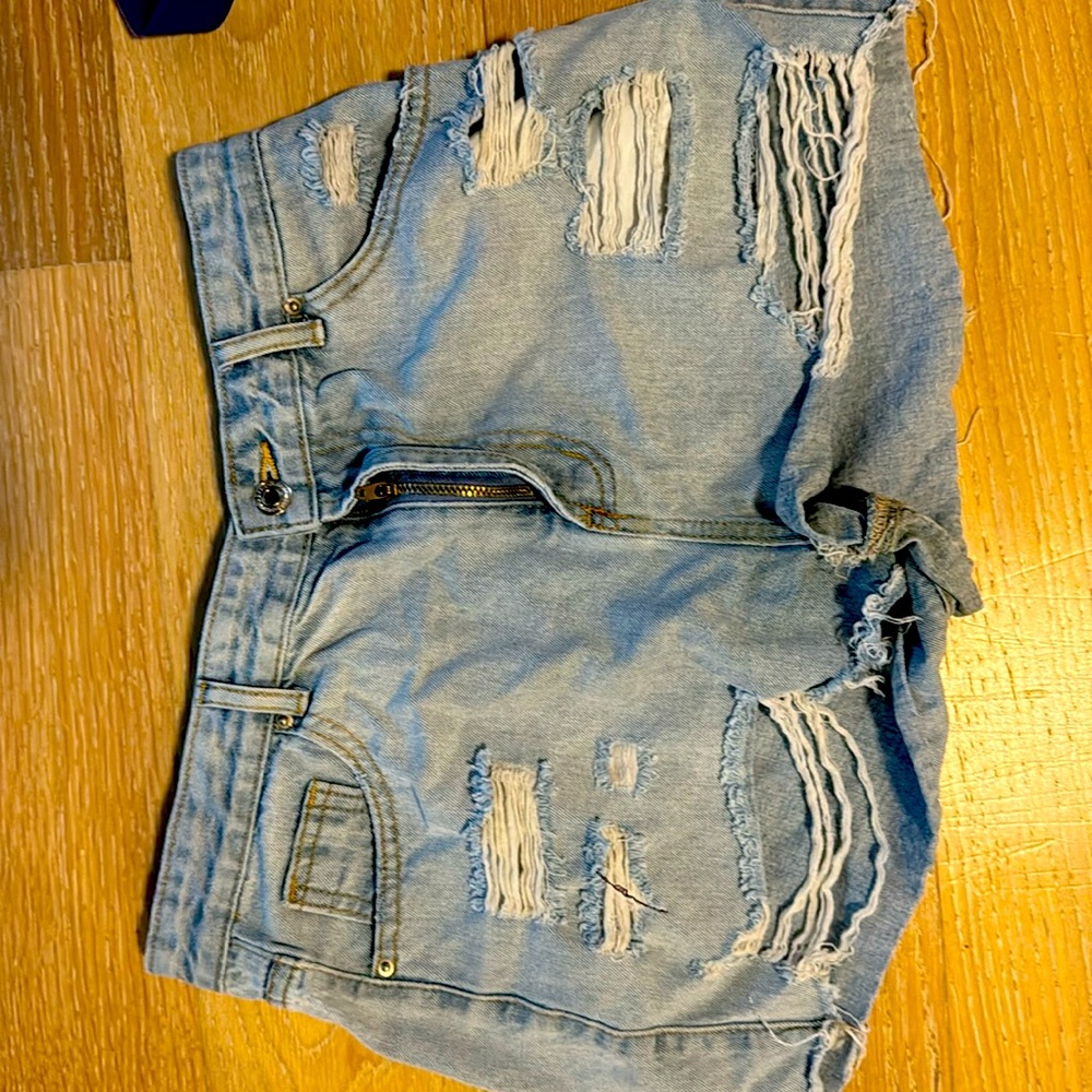 Size L Light Wash Blue Denim Shorts